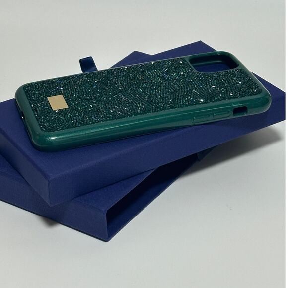 Swarovski Glam Rock Bumper Phone 11 Pro Max Green - Picture 9 of 11